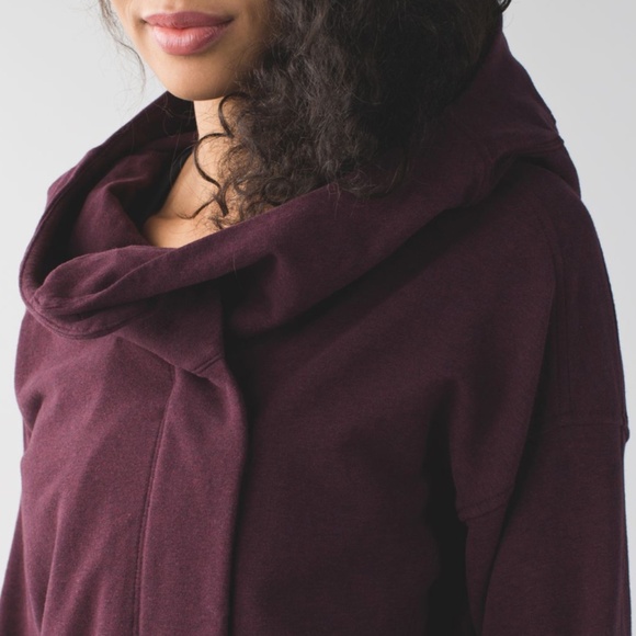 Lululemon Wrap Up Jacket Heathered Bordeaux Drama, Size 4, EUC | $138 Retail - Picture 3 of 6